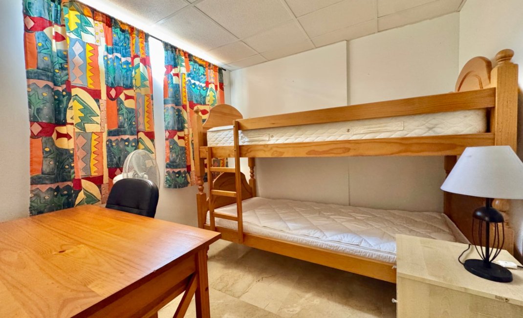 Herverkoop - Villa -
La Nucía - La Alberca