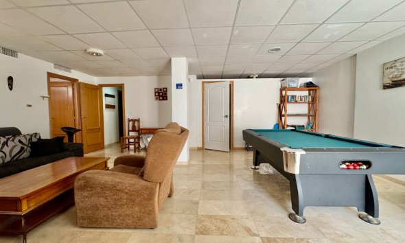 Herverkoop - Villa -
La Nucía - La Alberca