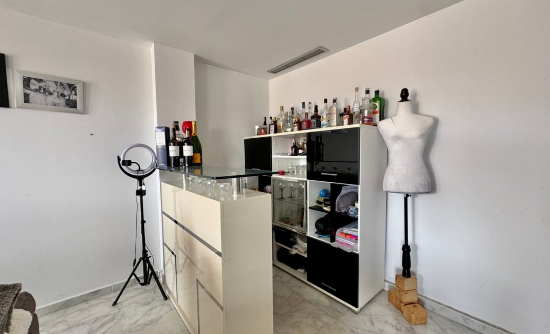 Herverkoop - Penthouse -
Finestrat - Cala de Finestrat