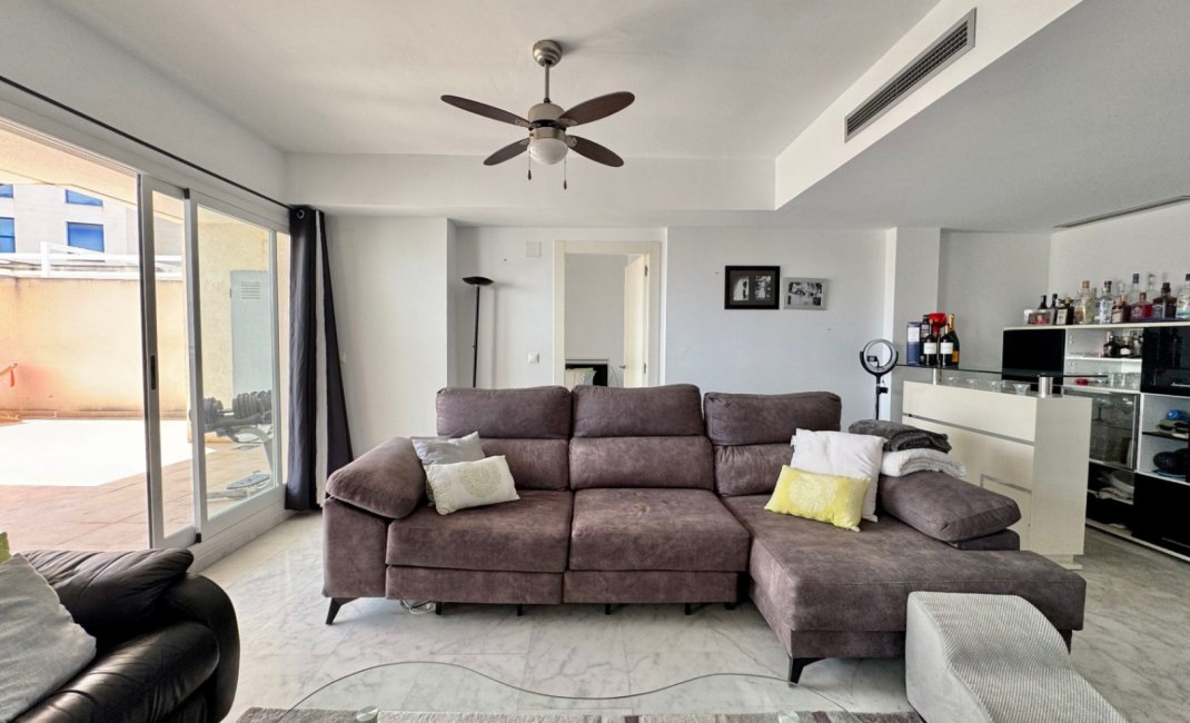 Herverkoop - Penthouse -
Finestrat - Cala de Finestrat