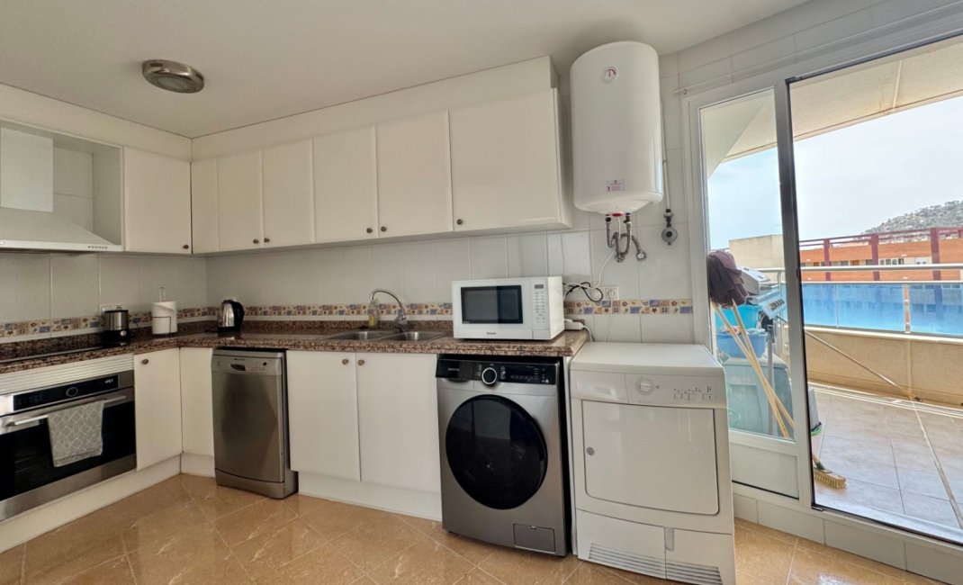 Herverkoop - Penthouse -
Finestrat - Cala de Finestrat