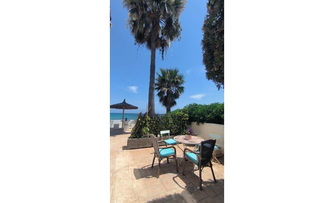 Resale - Apartment / flat -
Altea