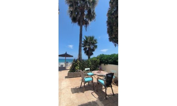 Resale - Apartment / flat -
Altea