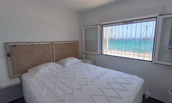 Resale - Apartment / flat -
Altea