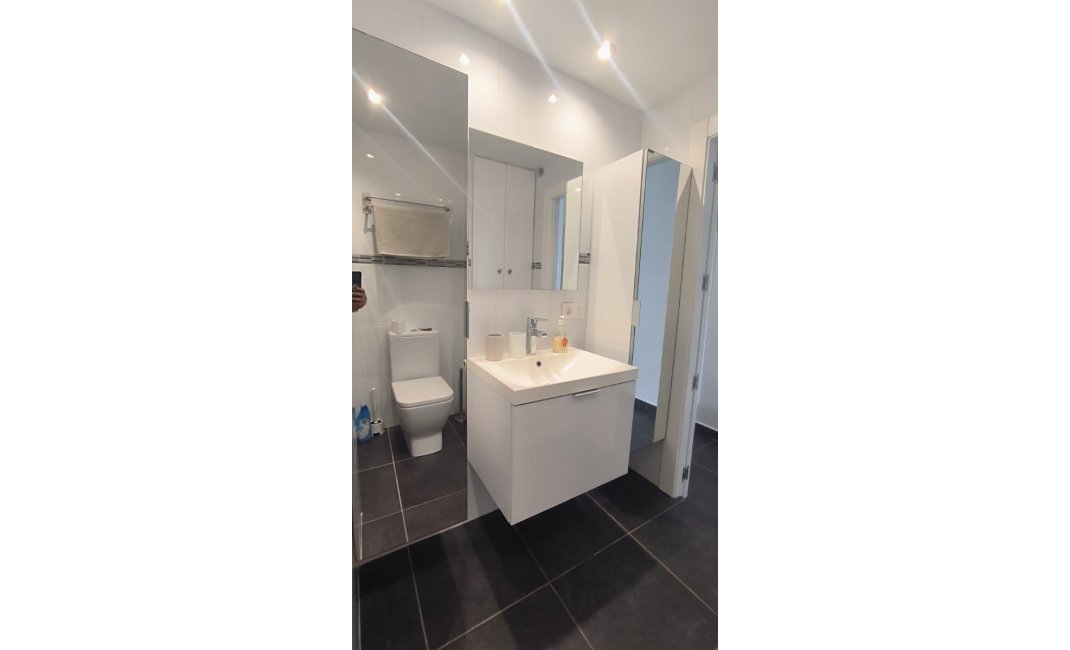 Resale - Apartment / flat -
Altea