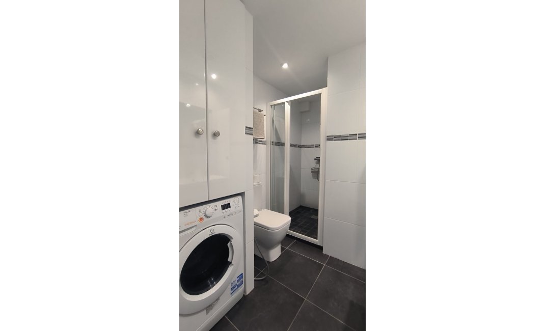 Resale - Apartment / flat -
Altea