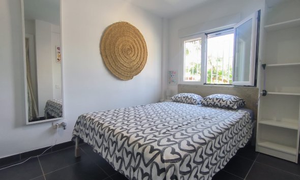 Resale - Apartment / flat -
Altea