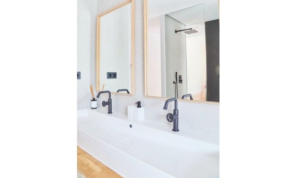  Alquiler larga estancia - Chalet / Villa  -
Albir