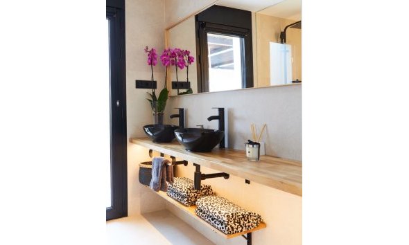  Alquiler larga estancia - Chalet / Villa  -
Albir