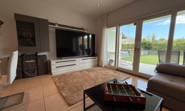 Alquiler corta estancia - Apartamento / piso -
Albir