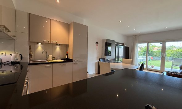 Alquiler corta estancia - Apartamento / piso -
Albir