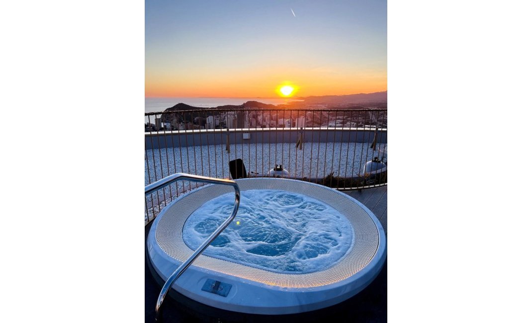 Herverkoop - Appartement / flat -
Benidorm - Zona de Poniente