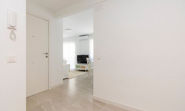 Reventa - Apartamento / piso -
Altea