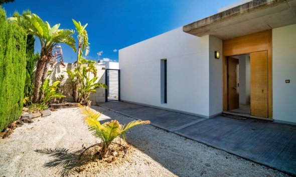 Resale - Villa -
Polop