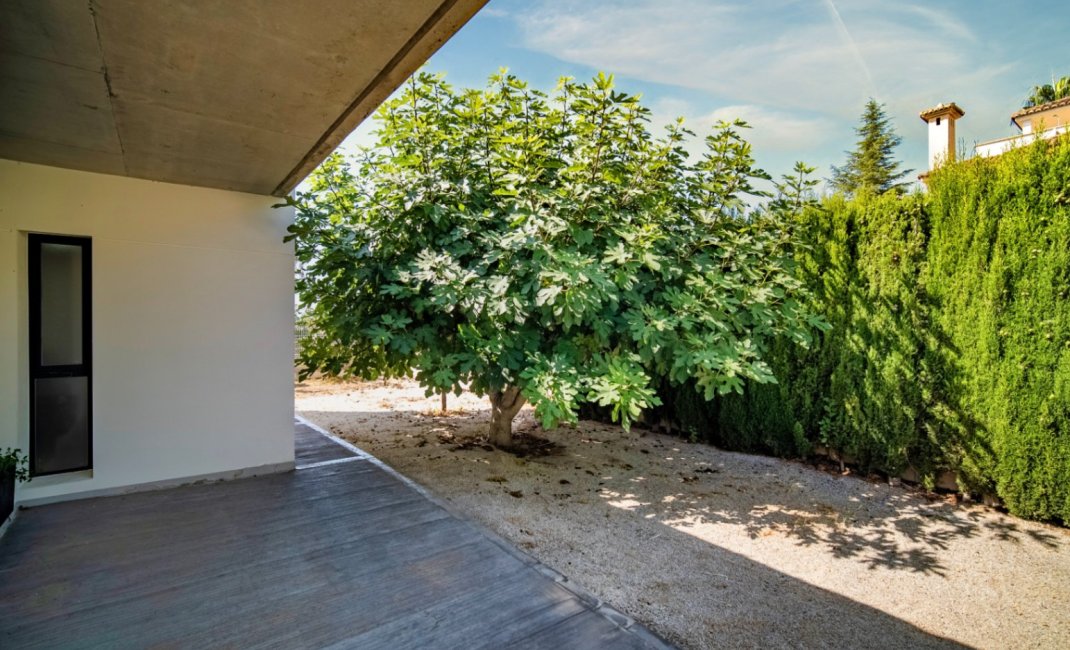 Resale - Villa -
Polop