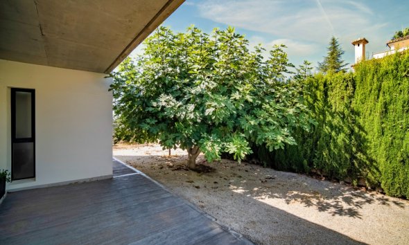 Resale - Villa -
Polop