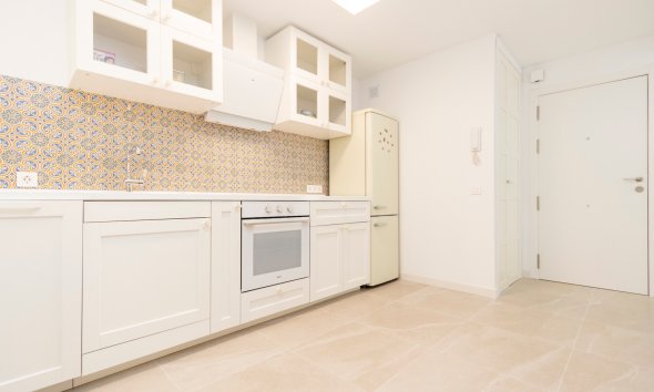 Reventa - Apartamento / piso -
Altea