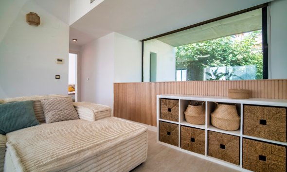 Resale - Villa -
Polop