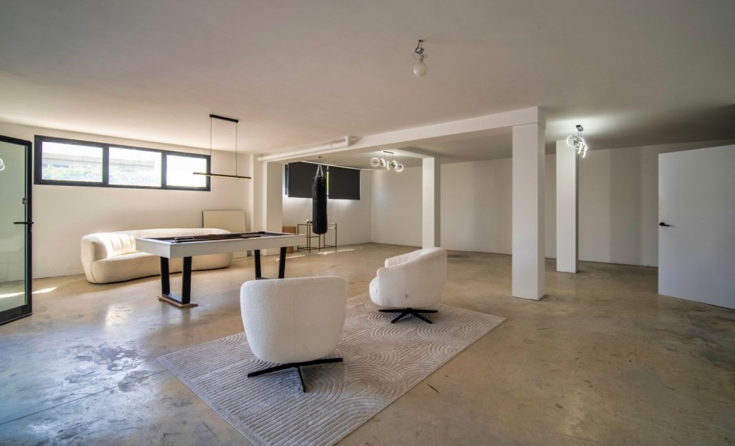 Resale - Villa -
Polop