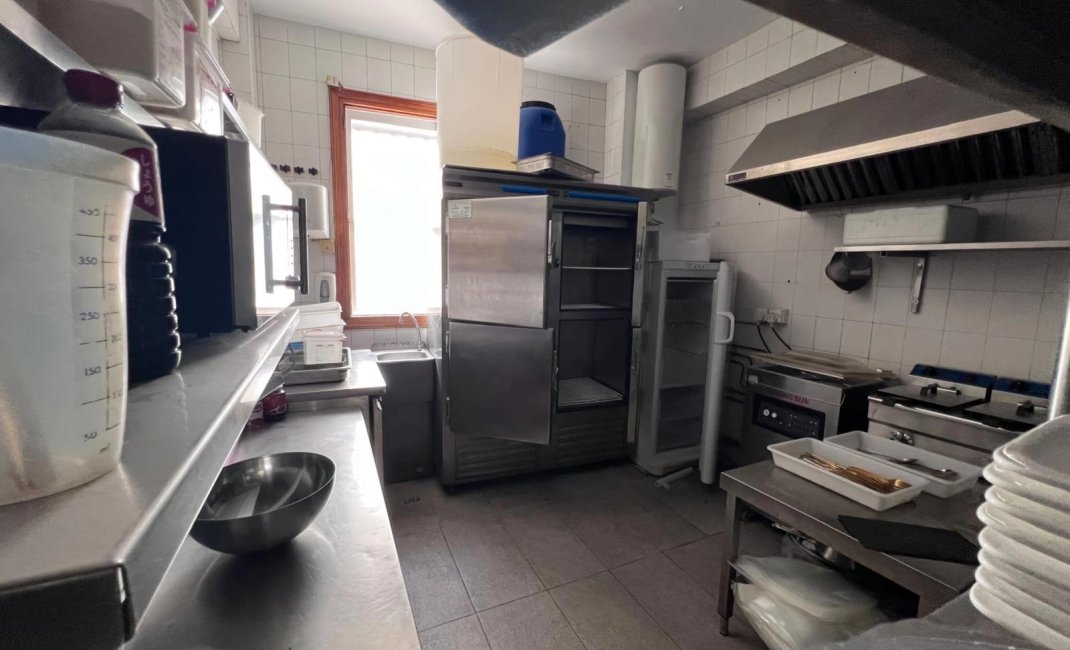 Cession de fonds de commerce - Commercial -
Altea