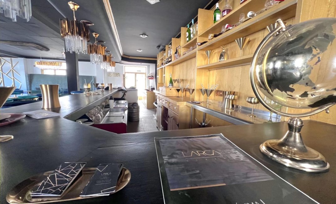 Cession de fonds de commerce - Commercial -
Altea