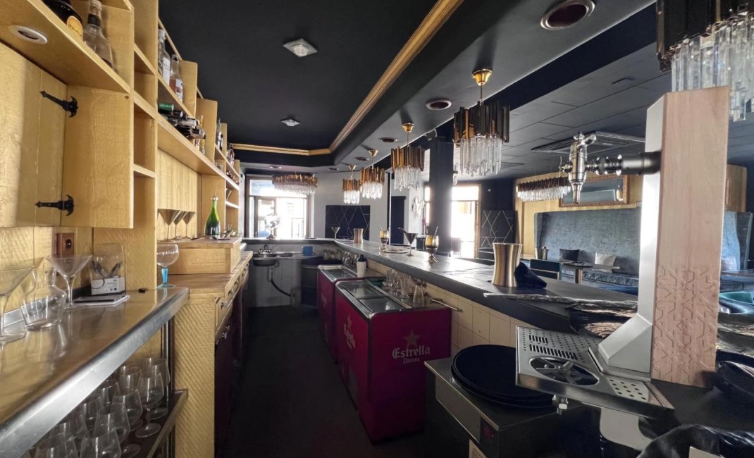 Cession de fonds de commerce - Commercial -
Altea