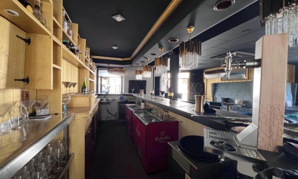 Cession de fonds de commerce - Commercial -
Altea