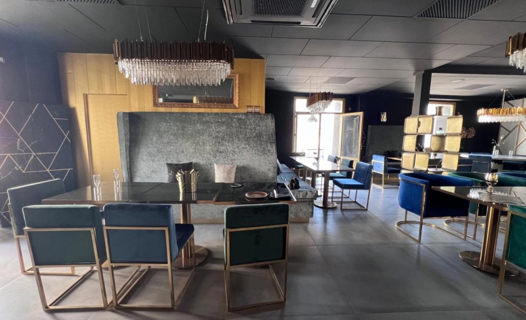 Cession de fonds de commerce - Commercial -
Altea