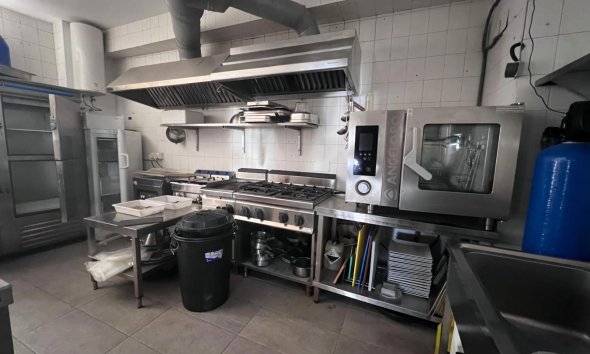 Cession de fonds de commerce - Commercial -
Altea