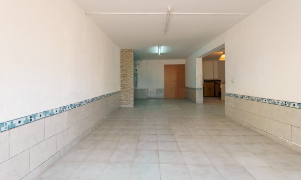 Videresalg - Rekkehus -
Albir