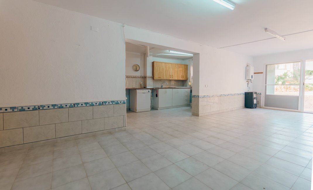 Videresalg - Rekkehus -
Albir