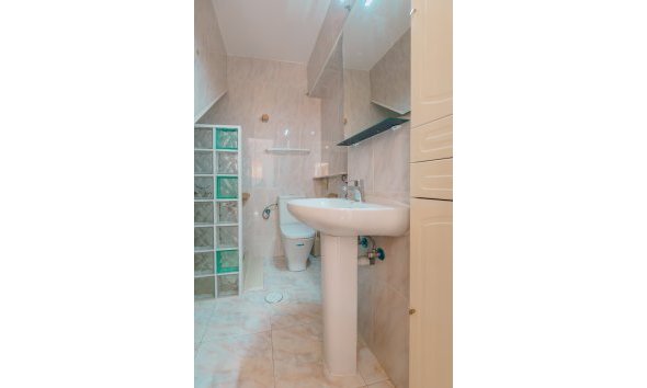 Videresalg - Rekkehus -
Albir