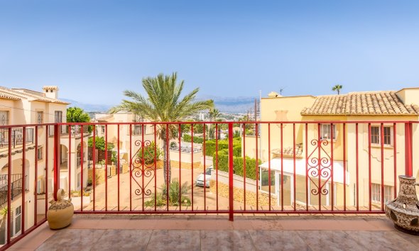 Videresalg - Rekkehus -
Albir