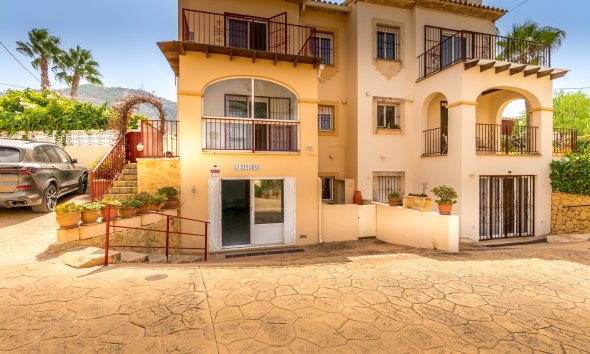 Reventa - Adosado -
Albir