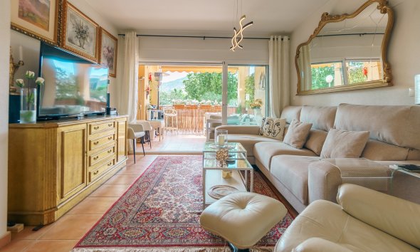 Reventa - Apartamento / piso -
Albir