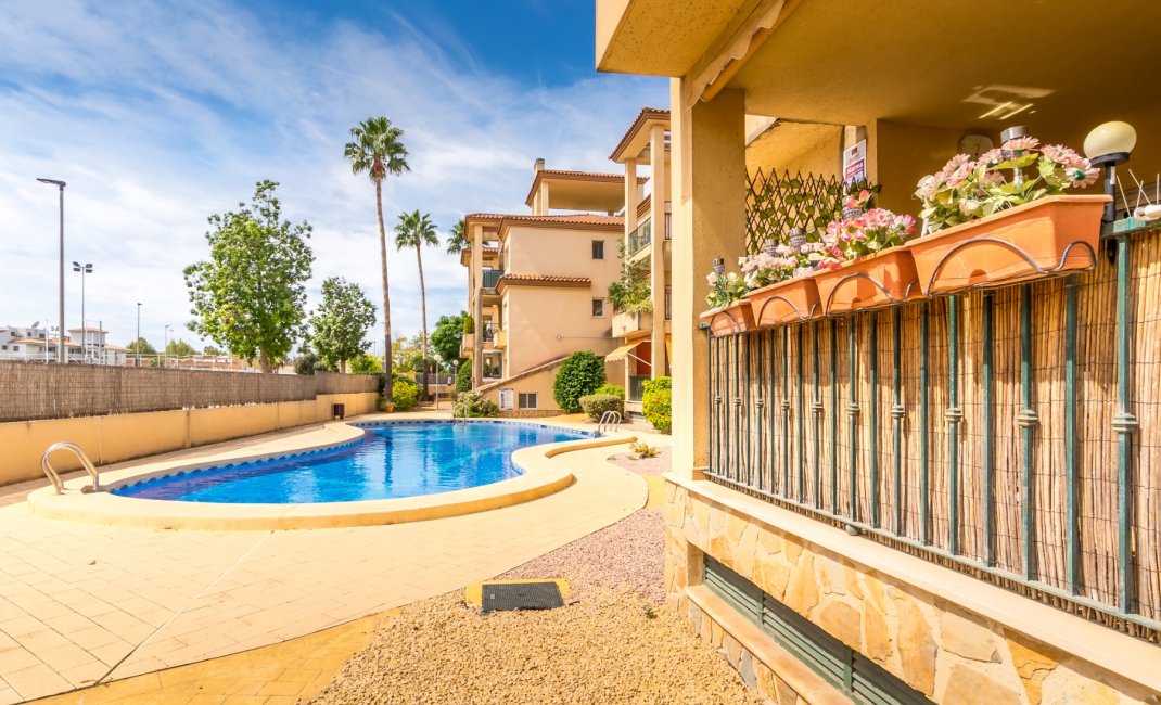 Reventa - Apartamento / piso -
Albir