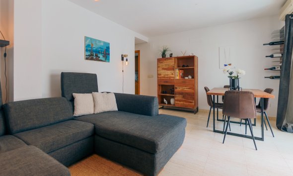 Reventa - Apartamento / piso -
Albir