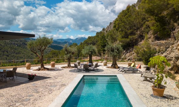 Reventa - Chalet / Villa  -
Callosa De Ensarrià