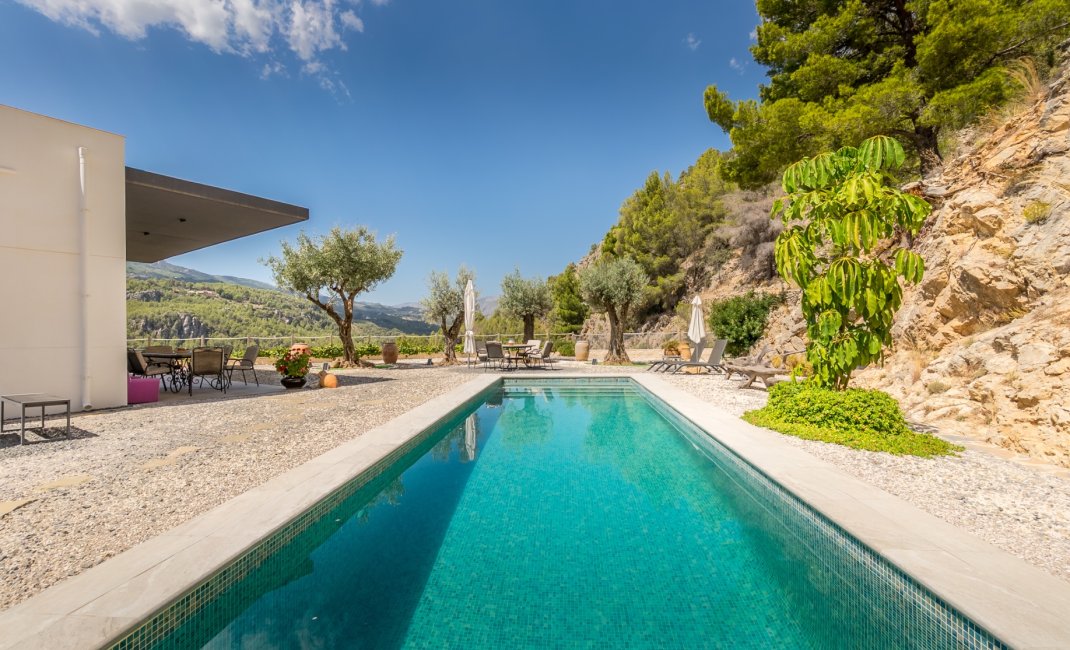 Reventa - Chalet / Villa  -
Callosa De Ensarrià