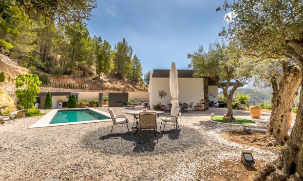 Reventa - Chalet / Villa  -
Callosa De Ensarrià