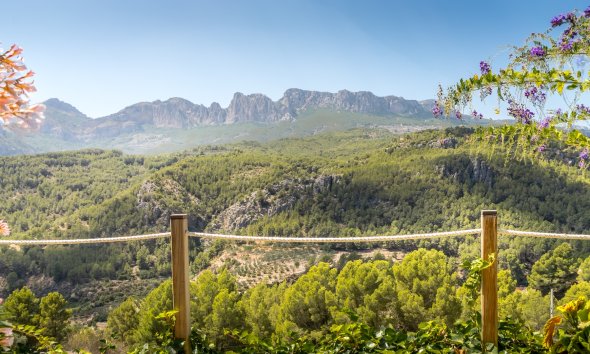 Reventa - Chalet / Villa  -
Callosa De Ensarrià