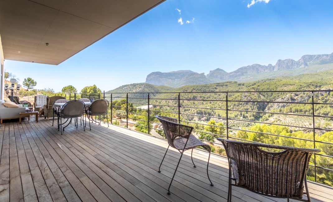 Reventa - Chalet / Villa  -
Callosa De Ensarrià