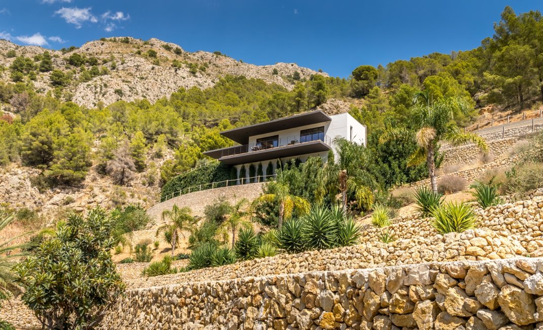 Reventa - Chalet / Villa  -
Callosa De Ensarrià