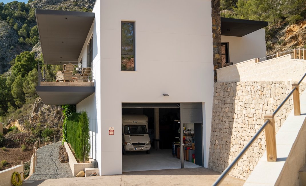 Reventa - Chalet / Villa  -
Callosa De Ensarrià
