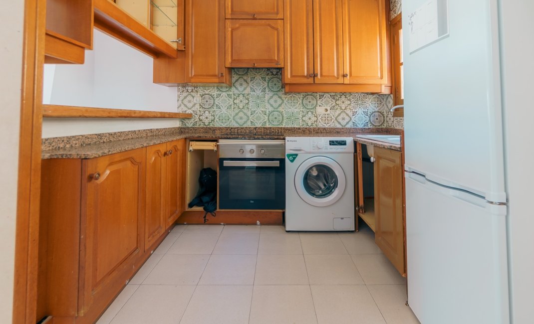 Revente - Maison mitoyenne -
Albir