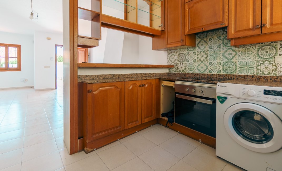 Revente - Maison mitoyenne -
Albir