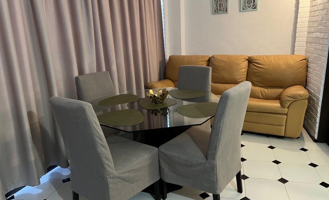 Lange Termijn Verhuur - Appartement / flat -
Finestrat - Cala de Finestrat