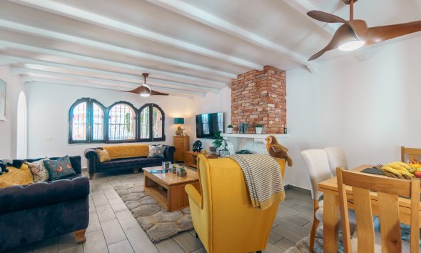 Reventa - Adosado -
La Nucía