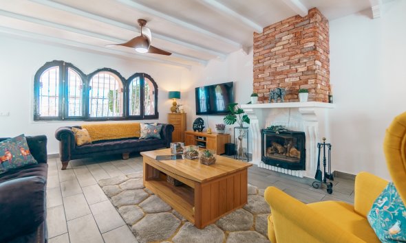 Reventa - Adosado -
La Nucía