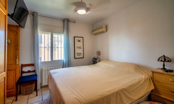 Resale - Villa -
La Nucía